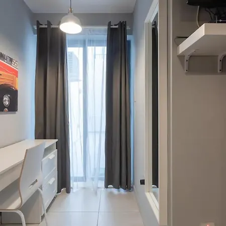 Apartment Flat 1, Elizabeth Court
