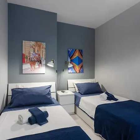 Apartment Flat 1, Elizabeth Court *