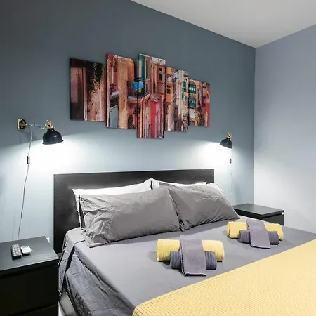 Flat 1, Elizabeth Court Apartment *